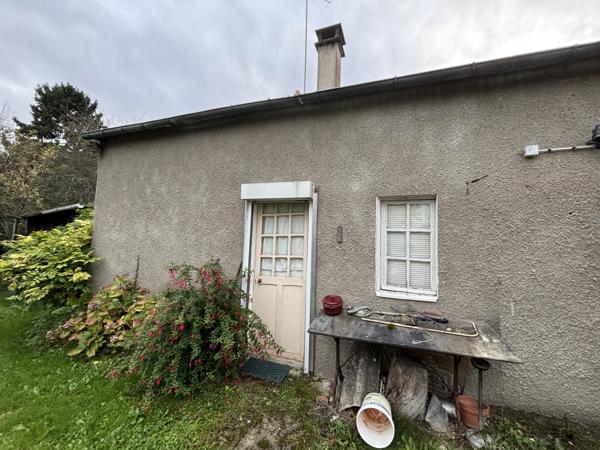 Villiers-sur-Morin (77580) Maison individuelle à rénover, double garage, dépendance, jardin
