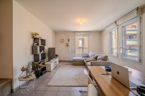 Appartement Lyon 3 pièce(s) 66.78 m2