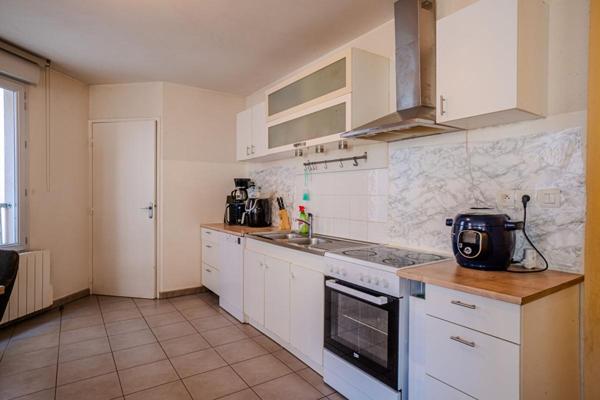 Appartement Lyon 3 pièce(s) 66.78 m2