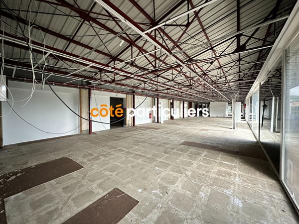 Vente Local commercial851 m² - SOLIGNAC SUR LOIRE (43370)