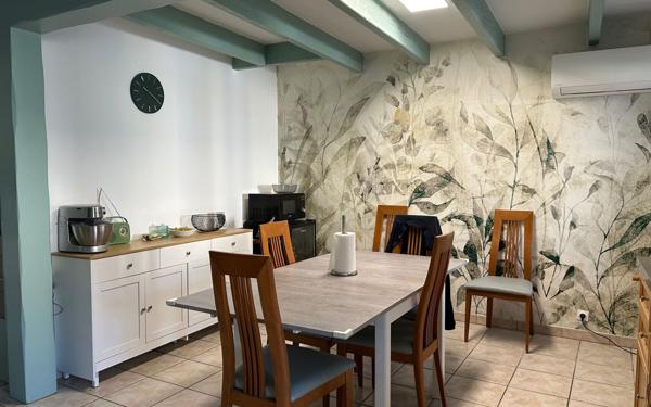 Maison à vendre    5 pièces •  Saint-Savinien