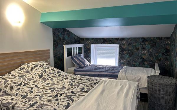 Maison à vendre    5 pièces •  Saint-Savinien