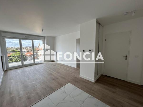 Location Appartement 2 pièces 41.7 m² - 43 RUE BOURREAU GUERINIERE Neuilly-plaisance 93360