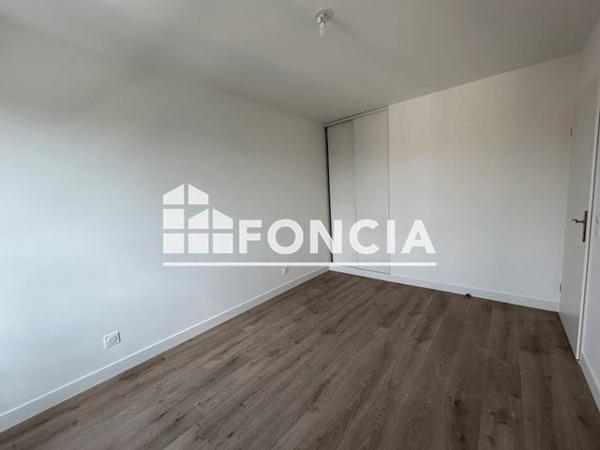 Location Appartement 2 pièces 41.7 m² - 43 RUE BOURREAU GUERINIERE Neuilly-plaisance 93360