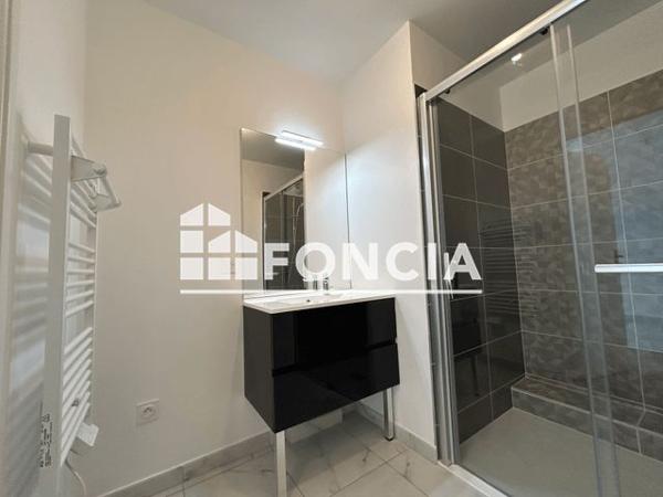 Location Appartement 2 pièces 41.7 m² - 43 RUE BOURREAU GUERINIERE Neuilly-plaisance 93360