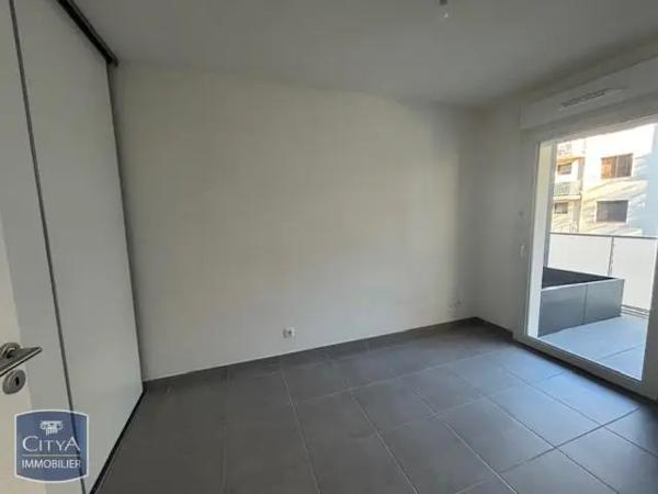 Appartement à louer 3 pièces 57.61m²