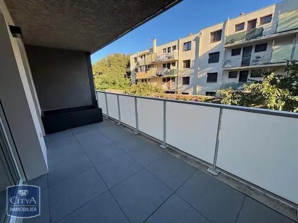 Appartement à louer 3 pièces 57.61m²
