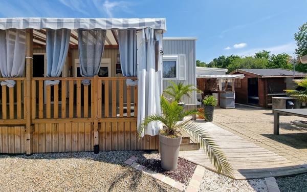 Bourgneuf-en-Retz (44580) Terrain de loisirs 221 m² avec Cottage - avec terrasse, dépendances et garage - jardin