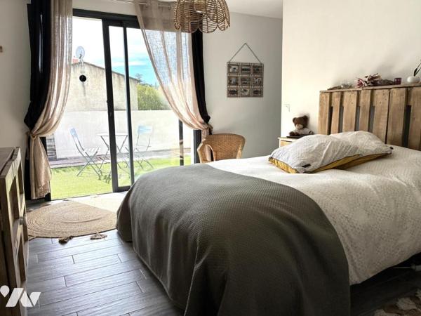 VILLA MODERNE T5 PROCHE CENTRE AVEC GARAGE ET PISCINE SAINT-MAXIMIN