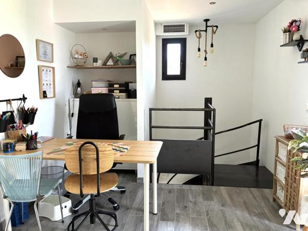 VILLA MODERNE T5 PROCHE CENTRE AVEC GARAGE ET PISCINE SAINT-MAXIMIN