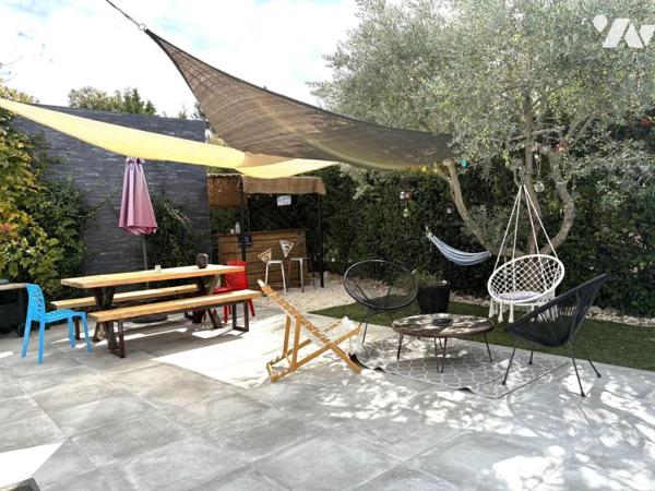 VILLA MODERNE T5 PROCHE CENTRE AVEC GARAGE ET PISCINE SAINT-MAXIMIN