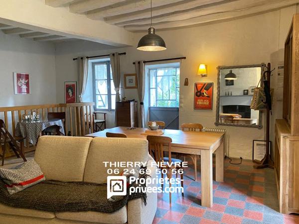 49350 - Gennes Val De Loire - Trèves - Ensemble de 2 maisons anciennes dont maison habitable de 2 pièces (1 chambre) de 68 m2