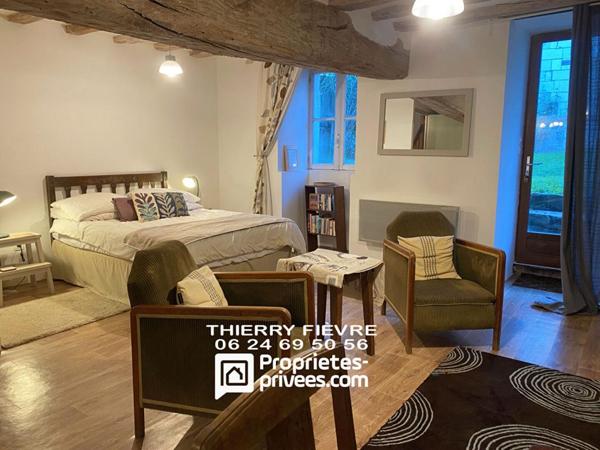 49350 - Gennes Val De Loire - Trèves - Ensemble de 2 maisons anciennes dont maison habitable de 2 pièces (1 chambre) de 68 m2