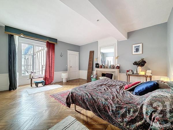 Maison à vendre  9 pièces - 250,53 m2 SENS - 89