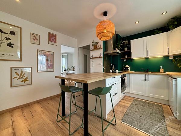 Quartier stade Armandie - Appartement rénové T3 bis avec balcon et garage
