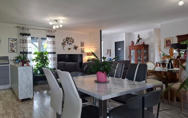 Maison à vendre    5 pièces •  Montech