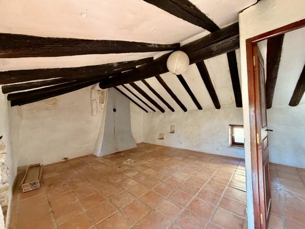 Saze (30650) Maison de village au centre de Saze - 65 m² avec cave