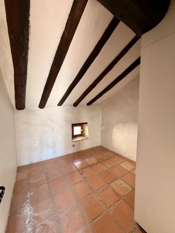 Saze (30650) Maison de village au centre de Saze - 65 m² avec cave