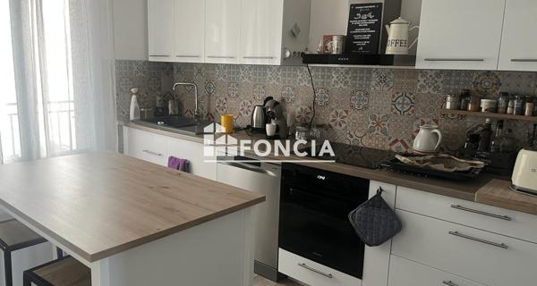 À vendre Appartement 3 pièces 80.11 m² - Pont-saint-esprit 30130