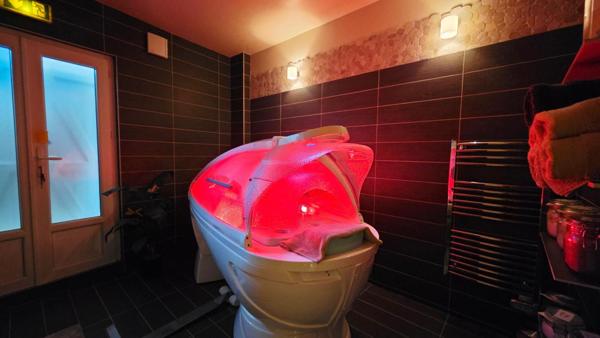 BOURGES - FOND DE COMMERCE SALON DE BEAUTÉ ESTHÉTIQUE