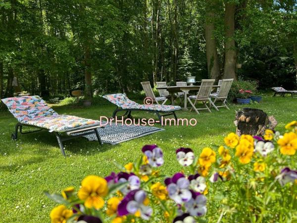 Immeuble à vendre 14 pièces de 193 m²