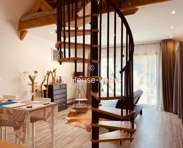 Immeuble à vendre 14 pièces de 193 m²
