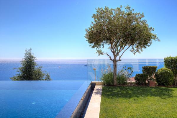 Vente Hôtel particulier Beaulieu-sur-Mer 8 Pièces 240 m²