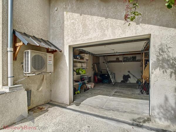 ORELLE-Maison récente 84 m², 3 chambres sur terrain plat