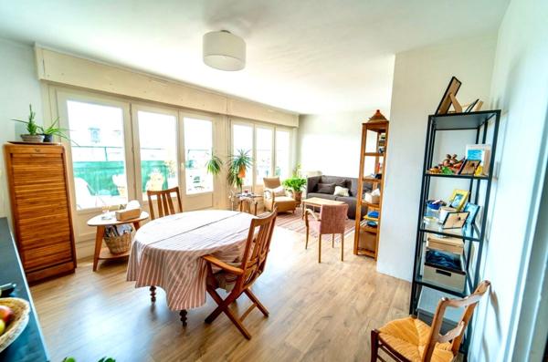 ST MICHEL - SUPERBE T3 - VUE MER - Dernier étage - Terrasse - Balcon - Garage - Cave