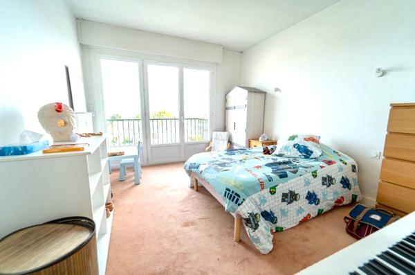 ST MICHEL - SUPERBE T3 - VUE MER - Dernier étage - Terrasse - Balcon - Garage - Cave