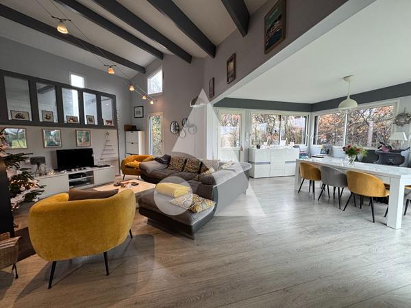 Maison 6 pièces 143 m2