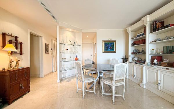 Appartement à vendre    4 pièces • 94,78 m2 Le Cannet