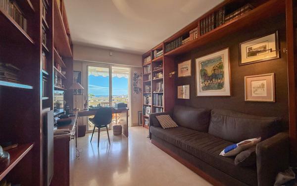 Appartement à vendre    4 pièces • 94,78 m2 Le Cannet