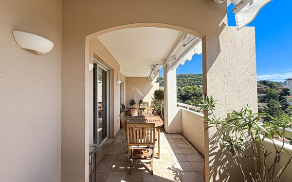 Appartement à vendre    4 pièces • 94,78 m2 Le Cannet