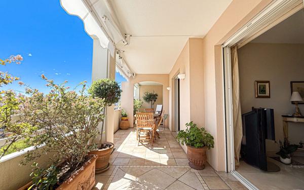 Appartement à vendre    4 pièces • 94,78 m2 Le Cannet