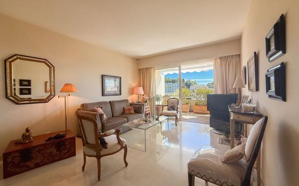 Appartement à vendre    4 pièces • 94,78 m2 Le Cannet