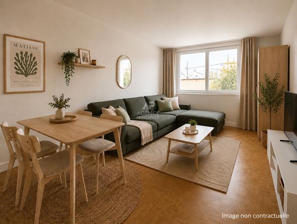 CHAVILLE - Vaste studio avec cuisine séparée - Proximité Place de Verdun avec RER C et commerces. 210 000 € **  - Référence  692-C