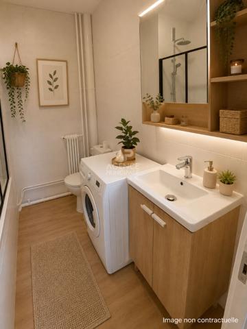 CHAVILLE - Vaste studio avec cuisine séparée - Proximité Place de Verdun avec RER C et commerces. 210 000 € **  - Référence  692-C