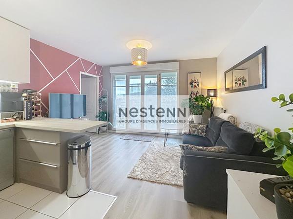 Appartement 2 pièces - 1 pièces - Balcon - places de parking - Gare de Cernay.