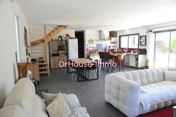 Maison à vendre 6 pièces de 151 m²