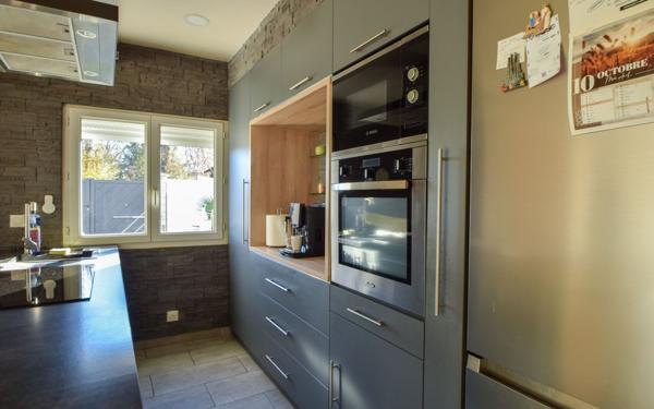 Maison à vendre    4 pièces • 107,70 m2 Bizanos