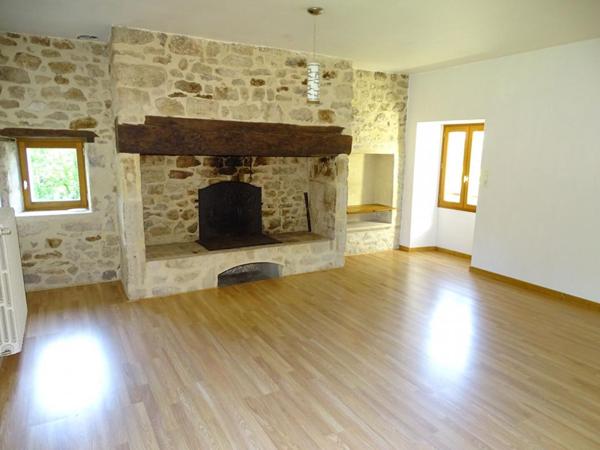 Maison Le Lardin Saint Lazare 4 pièce(s) 92 m2