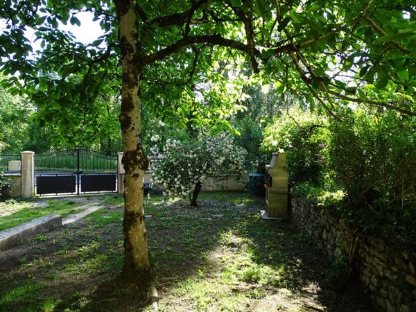 Maison Le Lardin Saint Lazare 4 pièce(s) 92 m2