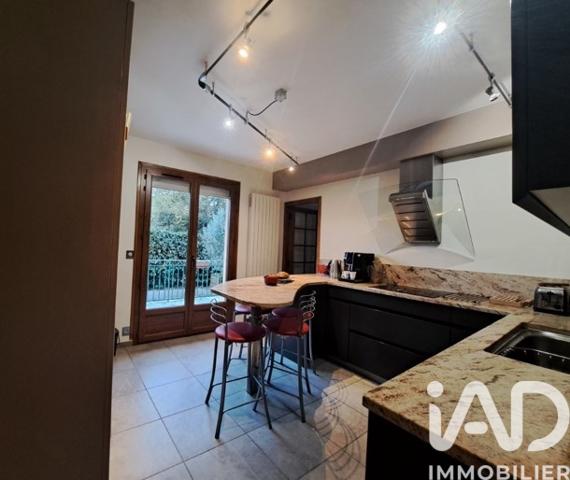Maison à vendre 8 pièces 182 m² Champigny-sur-Marne