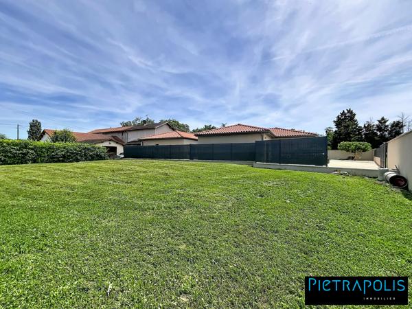 TERRAIN CONSTRUCTIBLE A VENDRE