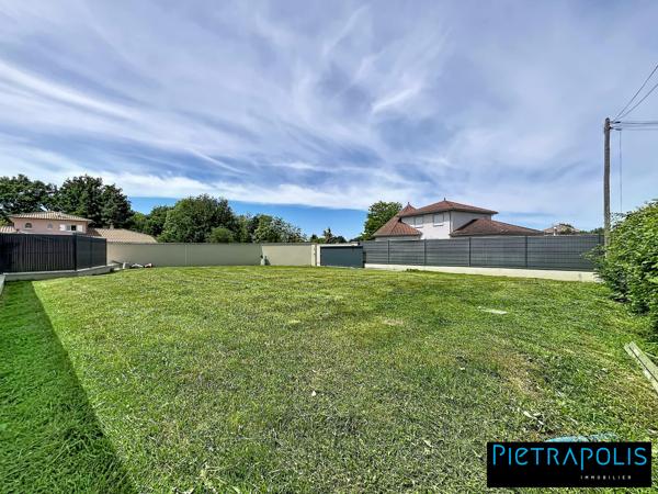 TERRAIN CONSTRUCTIBLE A VENDRE