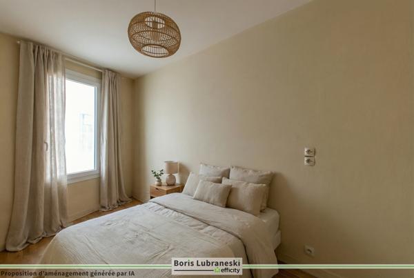 Immeuble 10 pièces - 270 m²