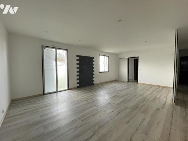 Maison d'habitation d'environ 103 m² habitables sur terrain de 697 m²