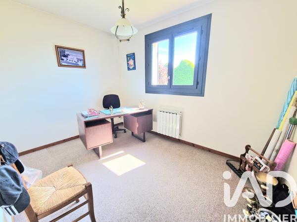 Maison à vendre 6 pièces 109 m² Forges-les-Eaux