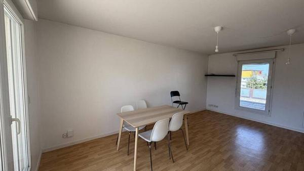 Appartement 2 pièces                                        - 44000 Nantes - Saint-Donatien Réf : 10956